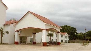 Best Western Acadia Hotel 2*